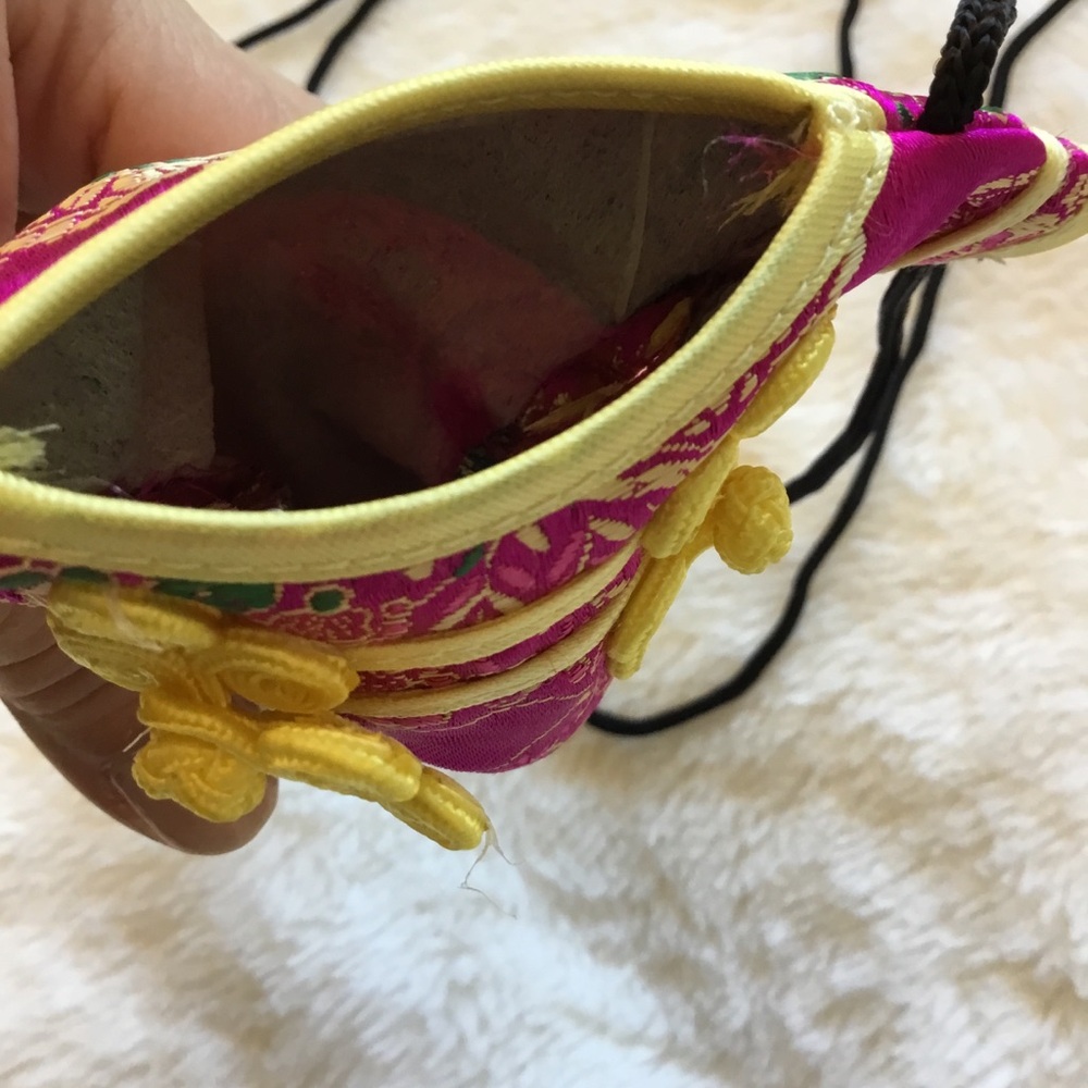 Chinese Qipao Dress Fuchsia /Gold Brocade Crossbody Mini Bag - Picture 8 of 14